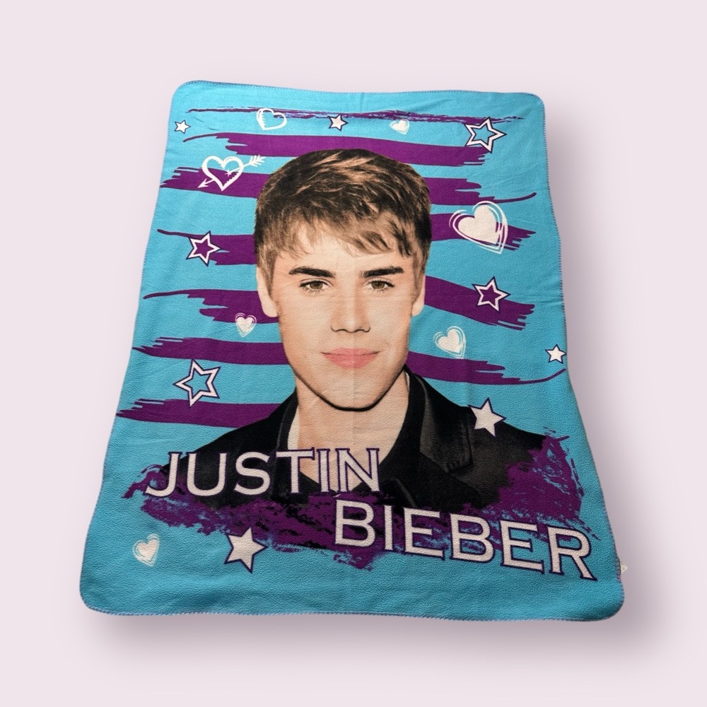 2011 Justin Bieber Bravado Soft Large Throw Blanket Purple Blue Hearts & Stars